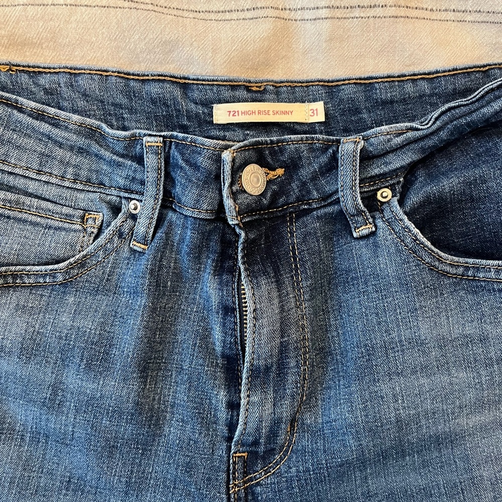 Levi’s High Rise Skinny Jeans